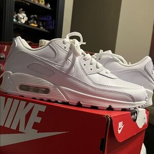 Nike Men's All-White Air Max 90 Sneakers PENDING private aale 3/14